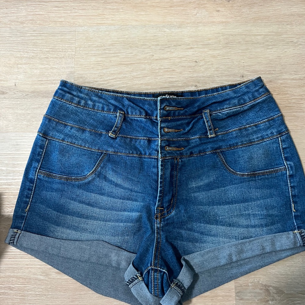 Refuge Dark Blue Jean Shorts